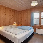 4 Person In Vaeggerlose