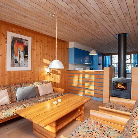 4 Person In Vaeggerlose Tatil Evi *