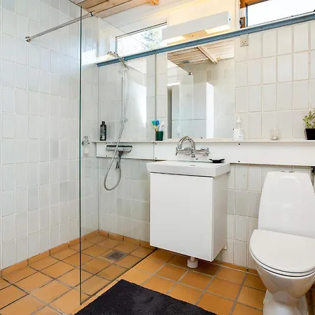 Tatil Evi 4 Person In Vaeggerlose Bøtø By