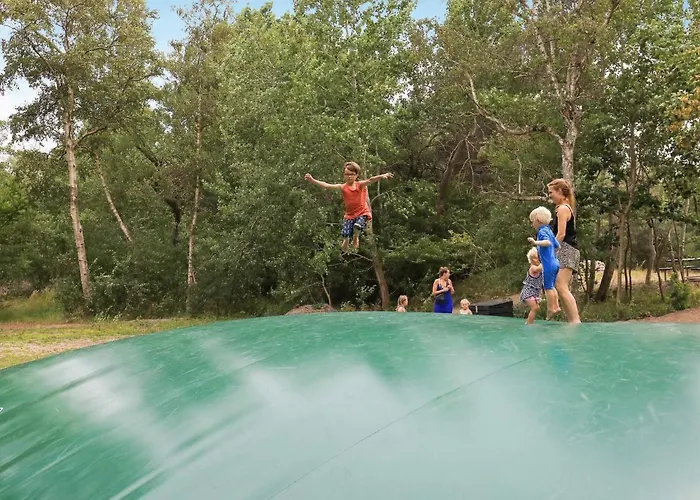 4 Person In Vaeggerlose * Bøtø By